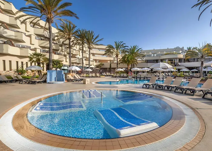 Barcelo Bay - Adults Only