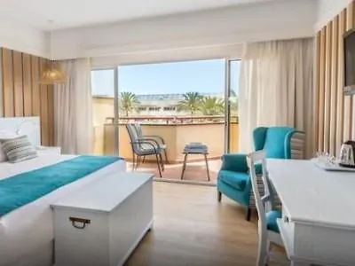 科拉莱霍湾巴瑟罗度假酒店-仅限成人 酒店