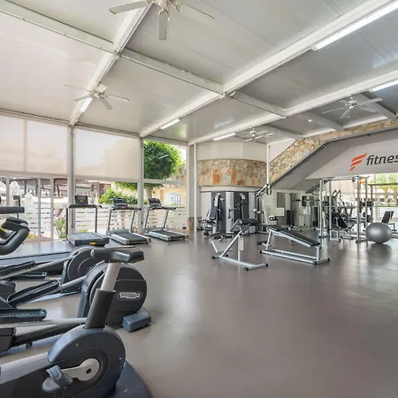 酒店 科拉莱霍湾巴瑟罗度假酒店-仅限成人