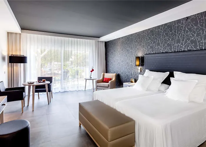 Barcelo Bay - Adults Only 4*