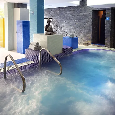 Barcelo Bay - Adults Only מלון קורלחו