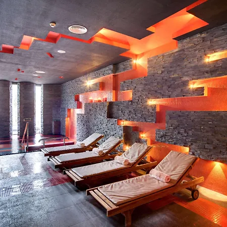 Barcelo Bay - Adults Only