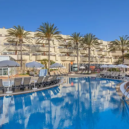 מלון Barcelo Bay - Adults Only קורלחו