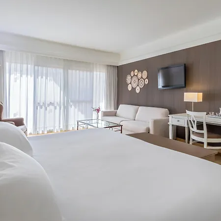 Barcelo Bay - Adults Only מלון 4*