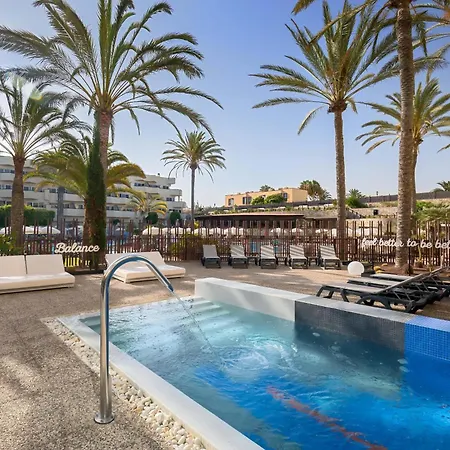 Barcelo Bay - Adults Only Szálloda Corralejo