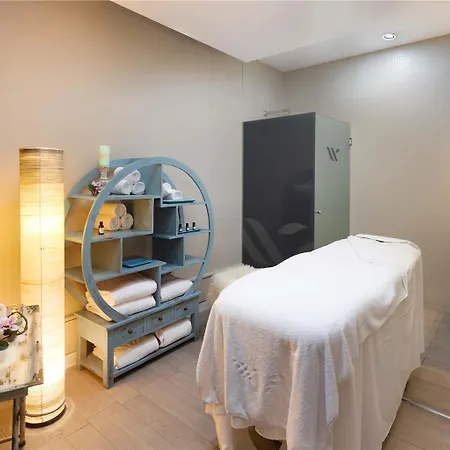 Barcelo Bay - Adults Only