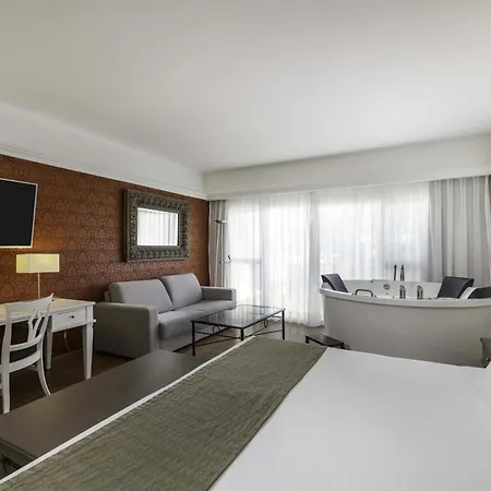 Barcelo Bay - Adults Only