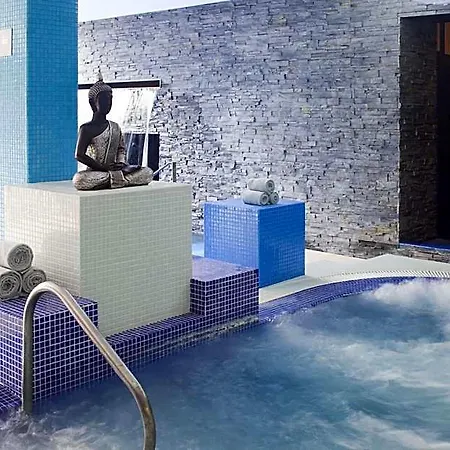 Barcelo Bay - Adults Only