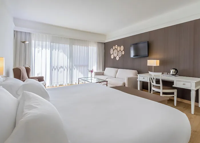 Barcelo Bay - Adults Only Hotel 4*