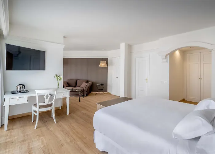 Szálloda Barcelo Bay - Adults Only 4*