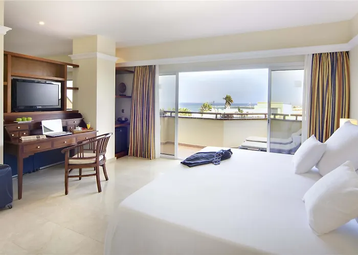 Barcelo Bay - Adults Only Corralejo