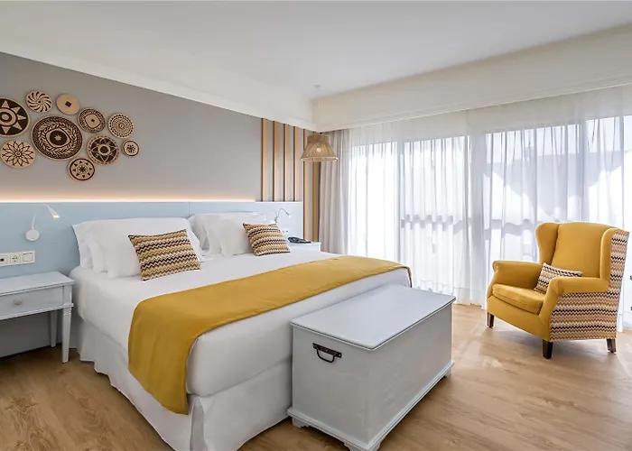 Barcelo Bay - Adults Only Hotel