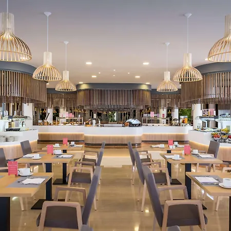 Otel Barcelo Bay - Adults Only