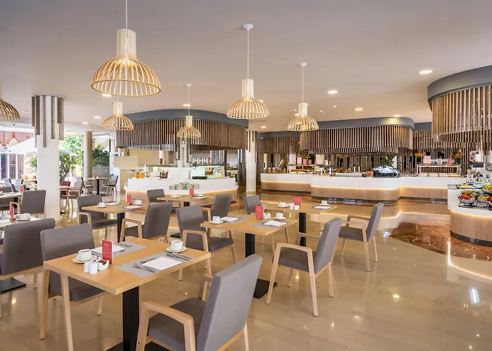 科拉莱霍湾巴瑟罗度假酒店-仅限成人 酒店