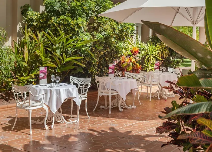 科拉莱霍湾巴瑟罗度假酒店-仅限成人